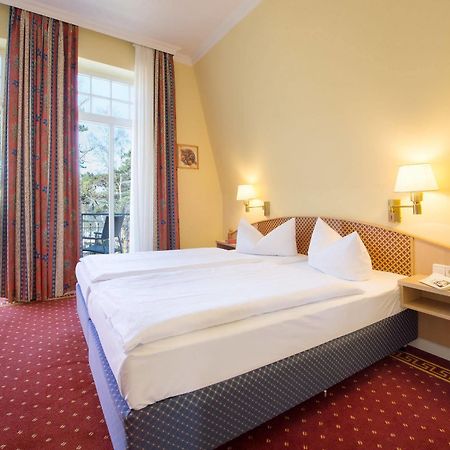 Aparthotel Kuehlungsborn, Villa Am Konzertgarten Buitenkant foto