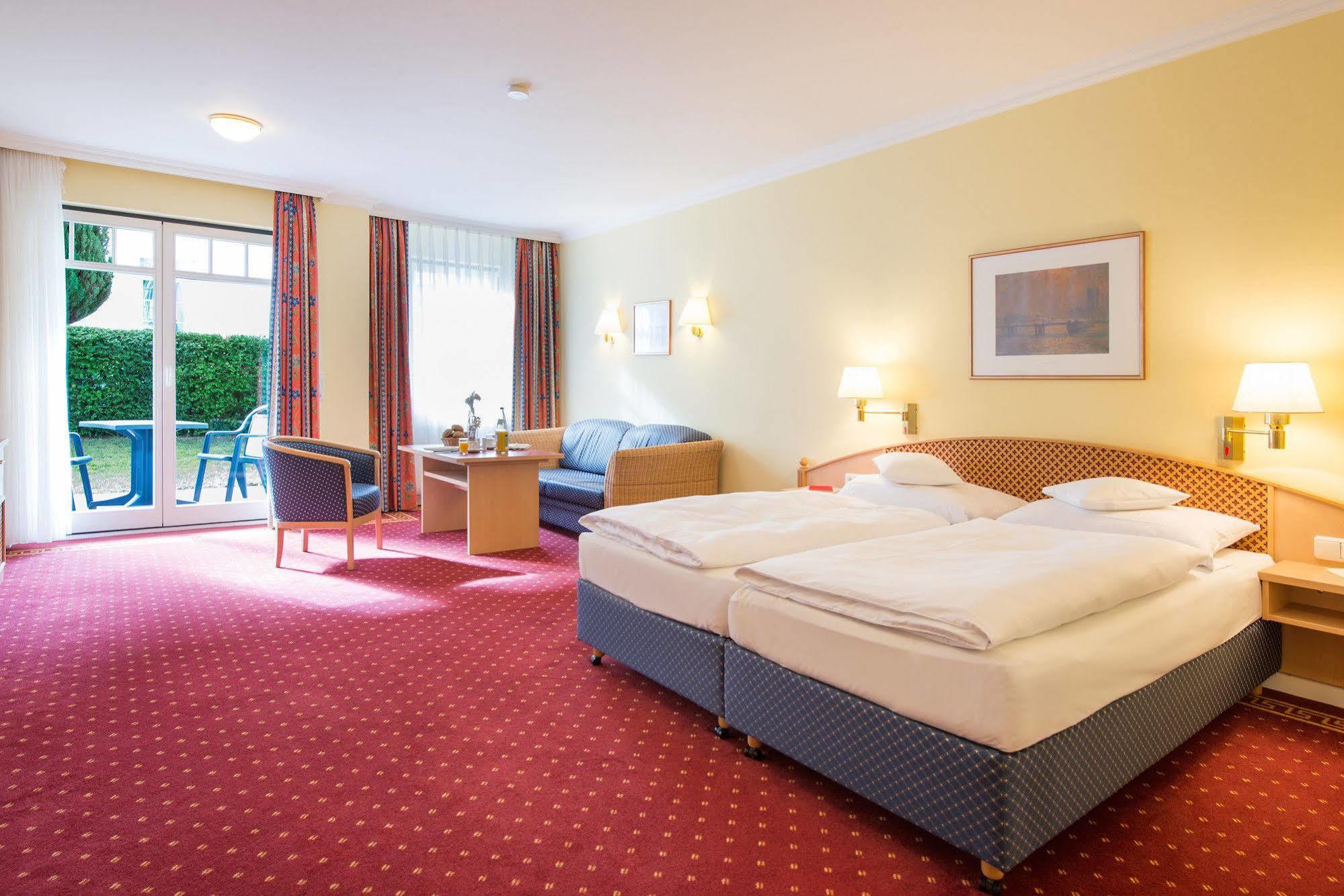 Aparthotel Kuehlungsborn, Villa Am Konzertgarten Buitenkant foto