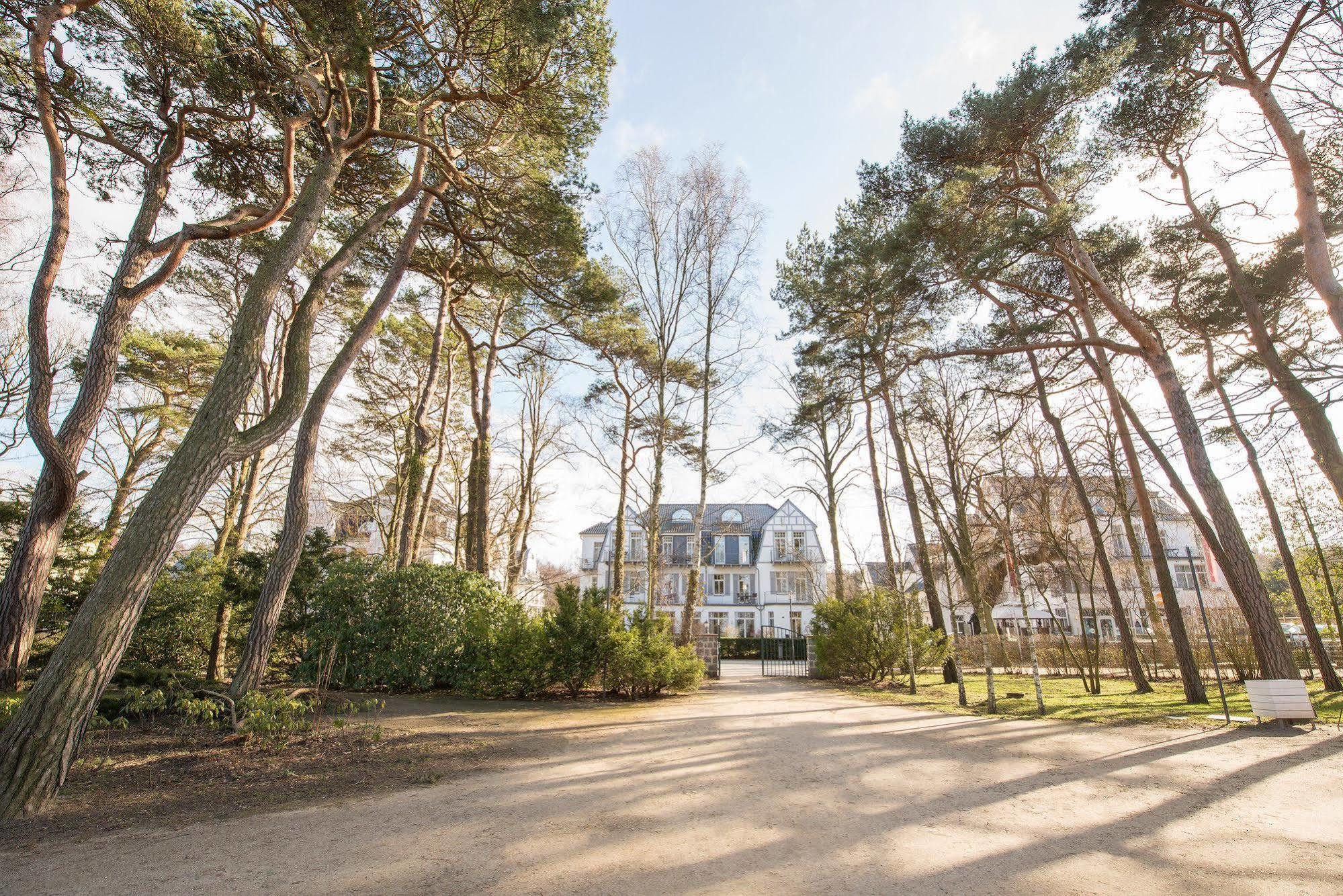 Aparthotel Kuehlungsborn, Villa Am Konzertgarten Buitenkant foto