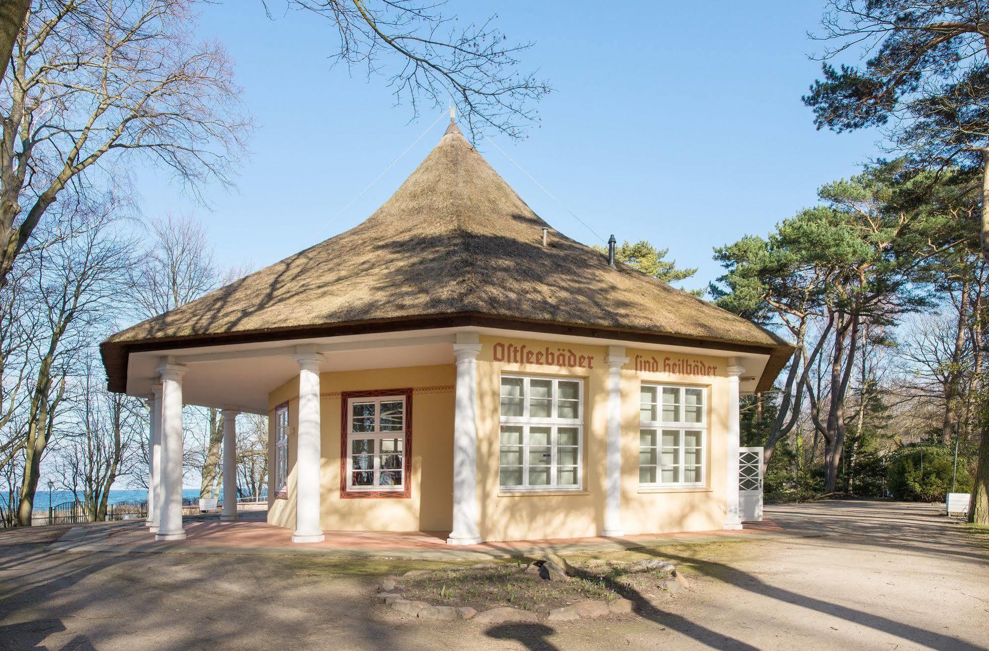 Aparthotel Kuehlungsborn, Villa Am Konzertgarten Buitenkant foto